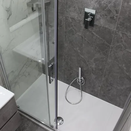 La Casa Di Lu * نابولي