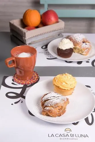 La Casa Di Lù Hébergement de vacances Naples