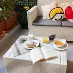 La Casa Di Lù Hébergement de vacances Naples